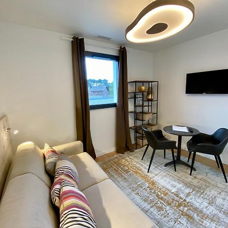 גוז'אן-מסטרה La Villa Du Golf - Chambre D Hotes מראה חיצוני תמונה