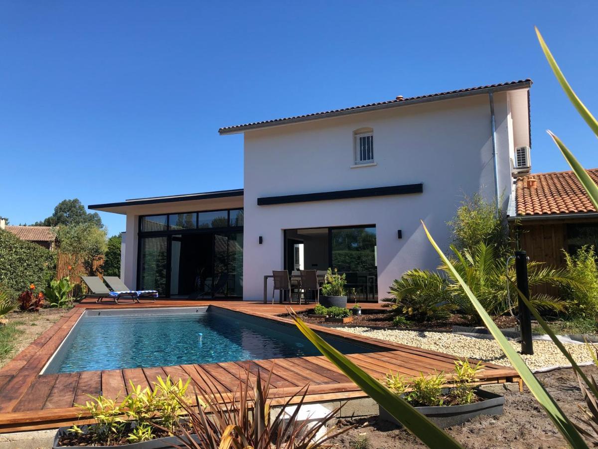 גוז'אן-מסטרה La Villa Du Golf - Chambre D Hotes מראה חיצוני תמונה